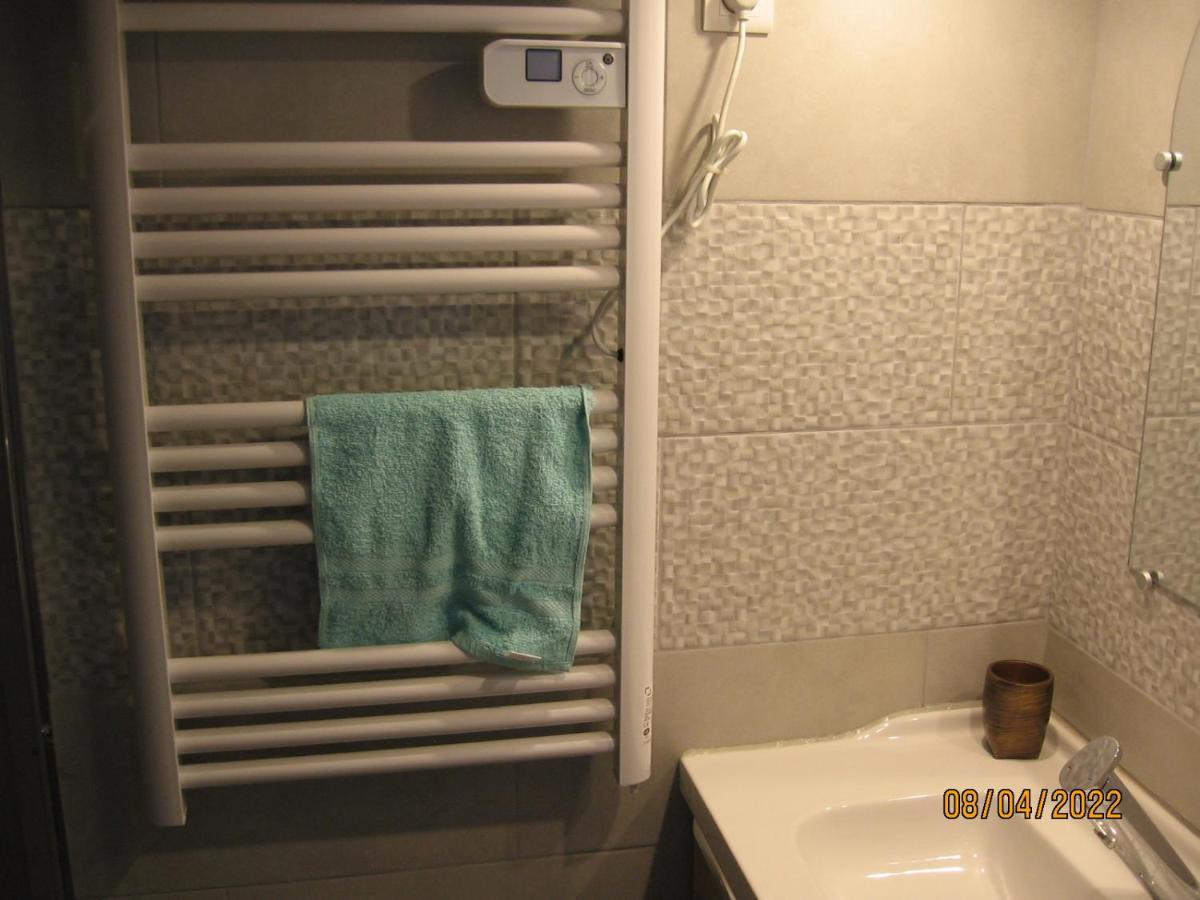 Appartement Avec Chambre En Mezzanine Rognac Zewnętrze zdjęcie